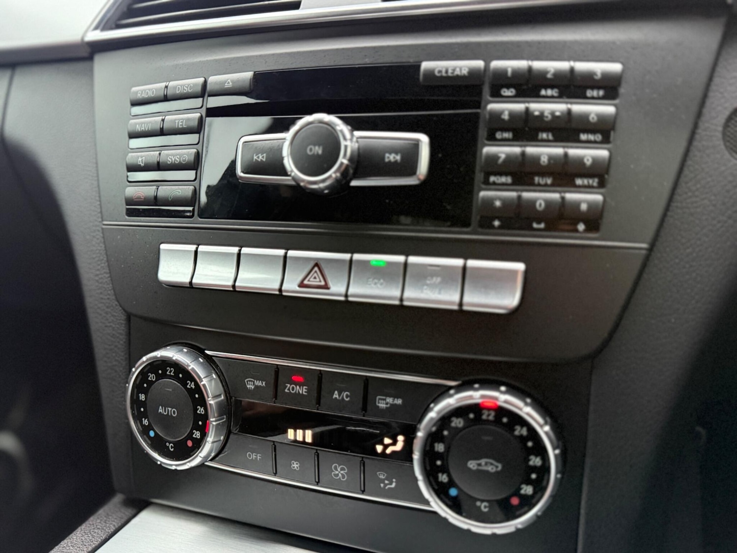 Used Mercedes-Benz C Class 2011 for sale - 76688939: Photo 26