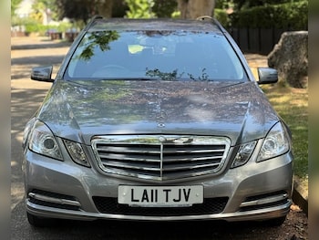 Used Mercedes-Benz E Class 2011 for sale - 78752061: Photo