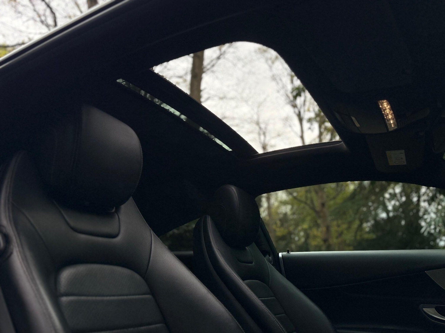 Used Mercedes-Benz C Class 2017 for sale - 76953423: Photo 43