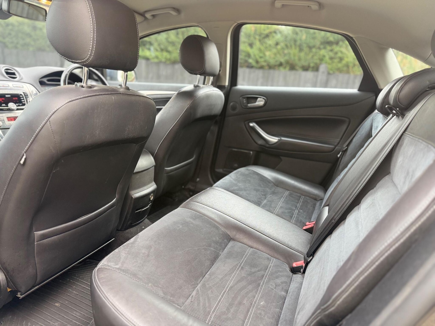 Used Ford Mondeo 2010 for sale - 77598501: Photo 21