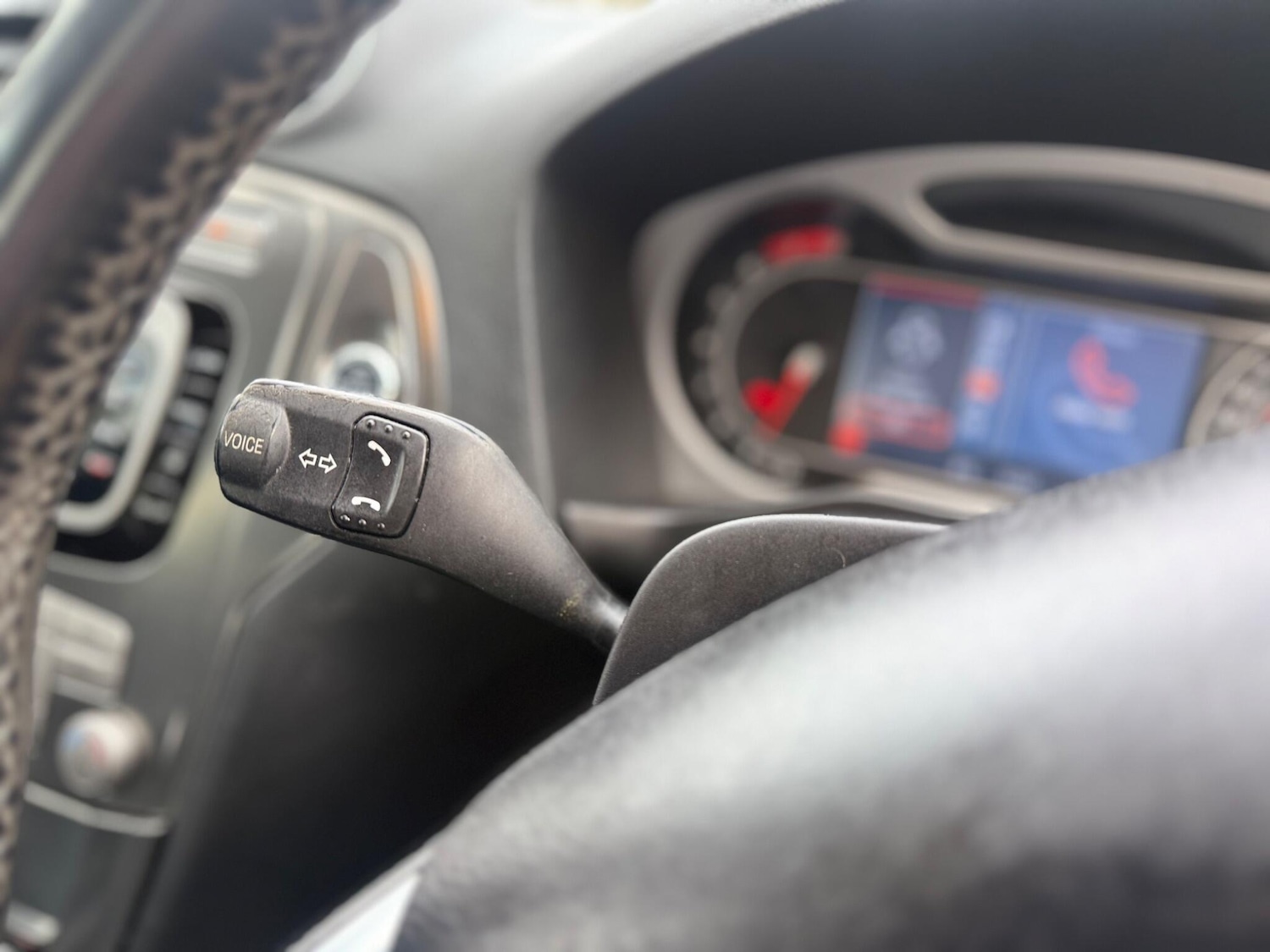 Used Ford Mondeo 2010 for sale - 77598501: Photo 26