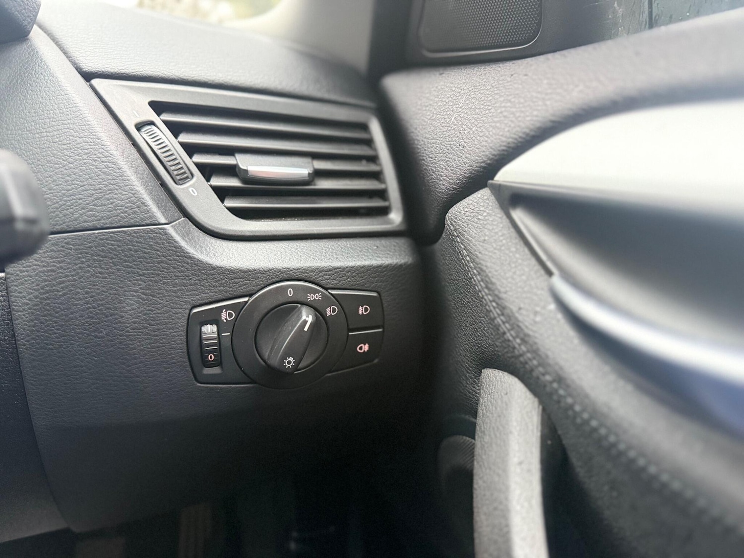 Used BMW X1 2010 for sale - 76865461: Photo 18