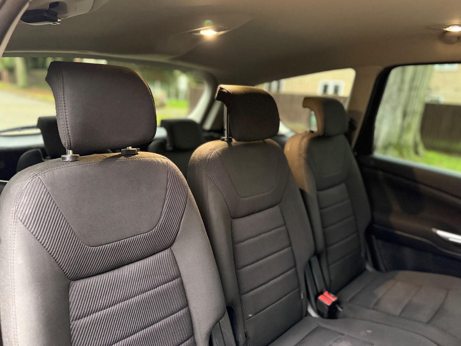 Used Ford S-Max 2014 for sale - 76913557: Photo 16