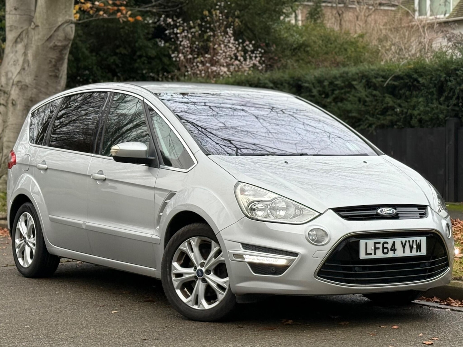 Used Ford S-Max 2014 for sale - 76913557: Photo 3