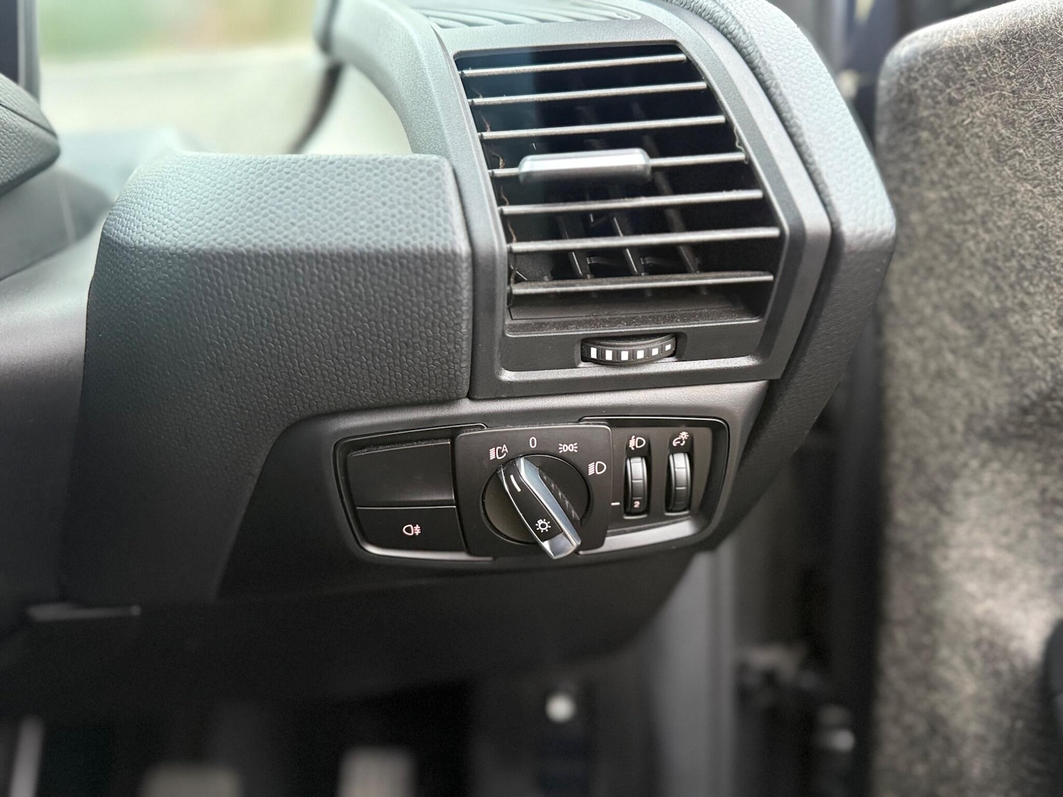 Used BMW i3 2015 for sale - 76975770: Photo 26