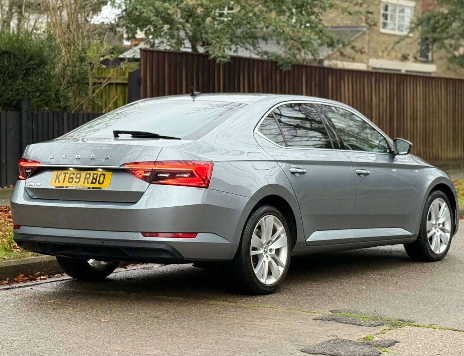 Used Skoda Superb 2020 for sale - 76765744: Photo 10