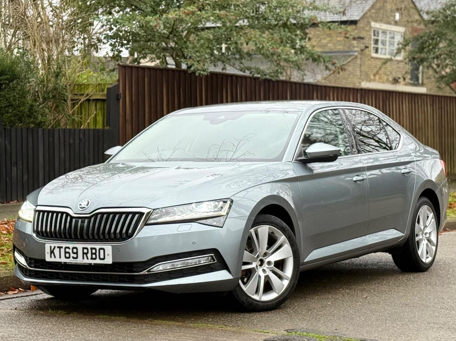 Used Skoda Superb 2020 for sale - 76765744: Photo 4
