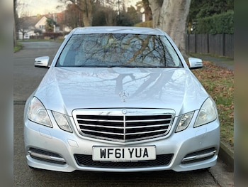 Used Mercedes-Benz E Class 2012 for sale - 76953471: Photo