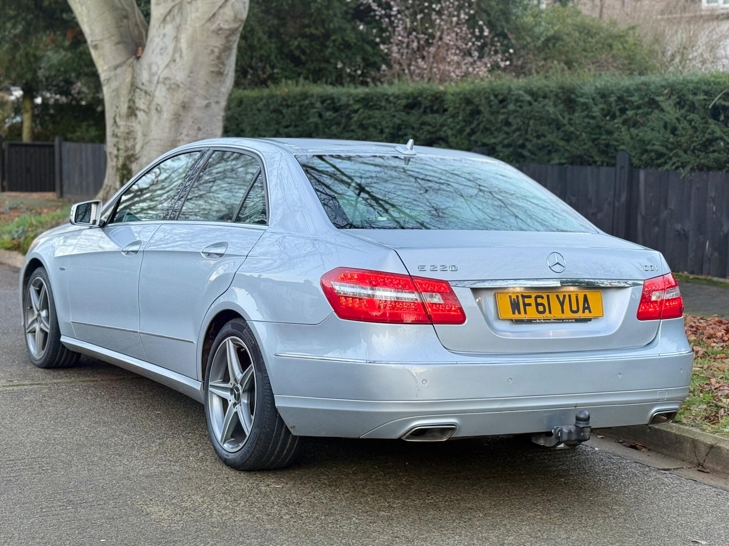 Used Mercedes-Benz E Class 2012 for sale - 77060130: Photo 11