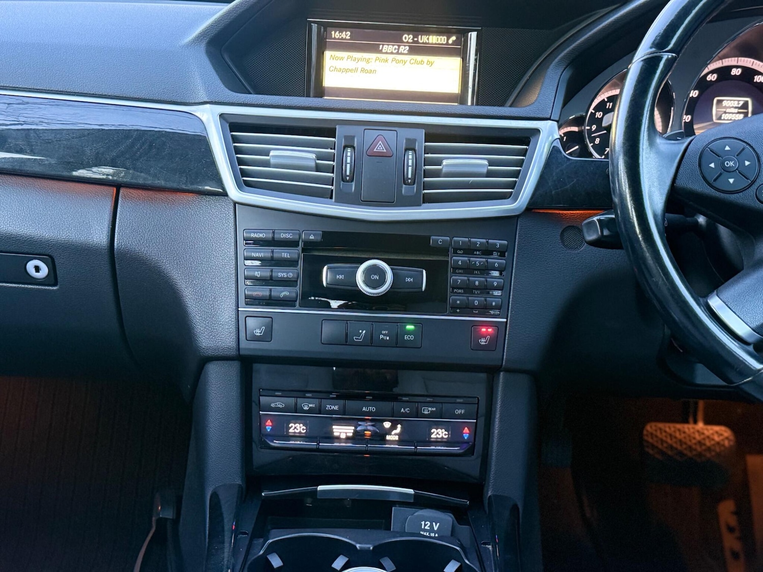 Used Mercedes-Benz E Class 2012 for sale - 77060130: Photo 37