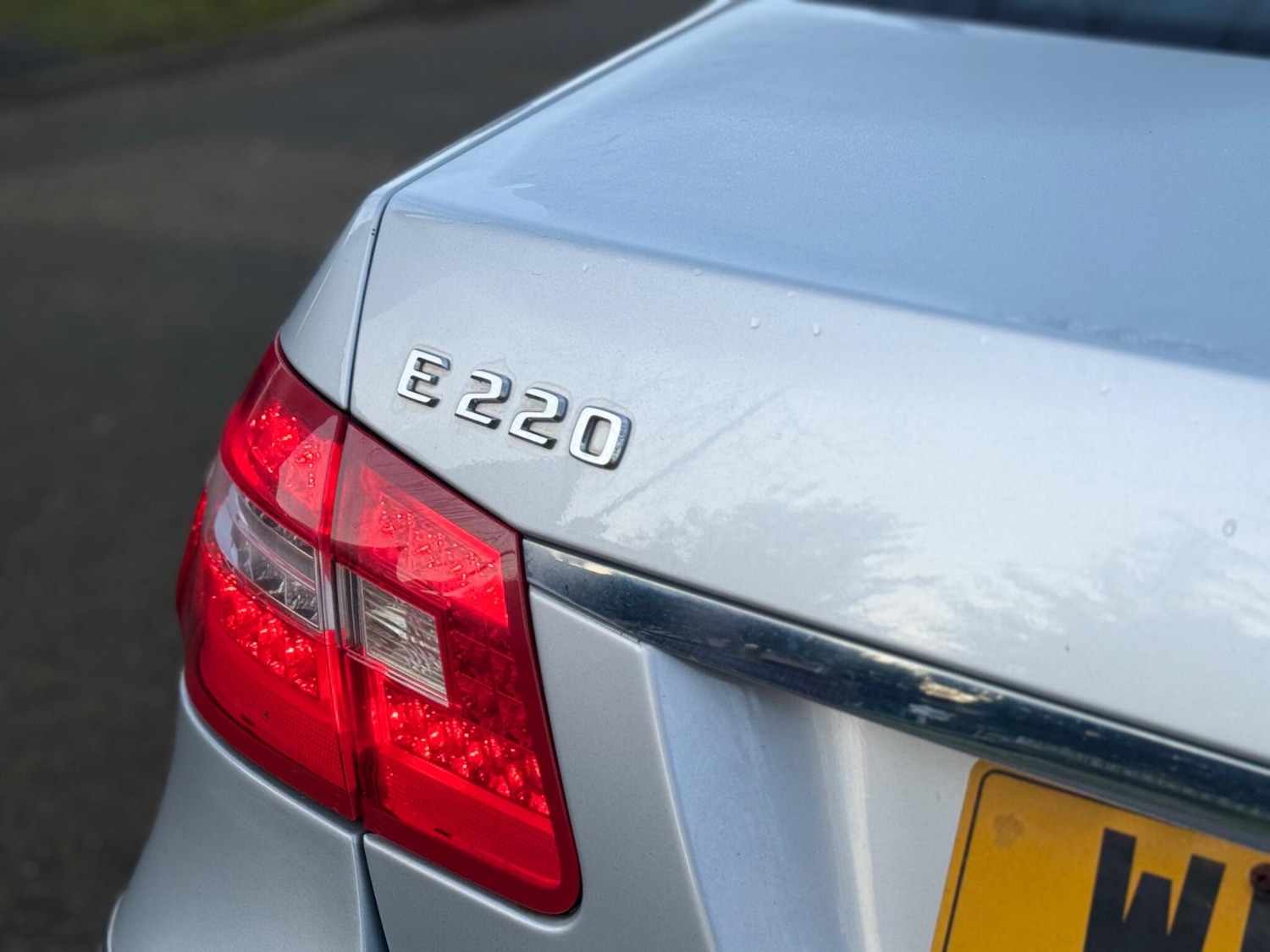 Used Mercedes-Benz E Class 2012 for sale - 77060130: Photo 40