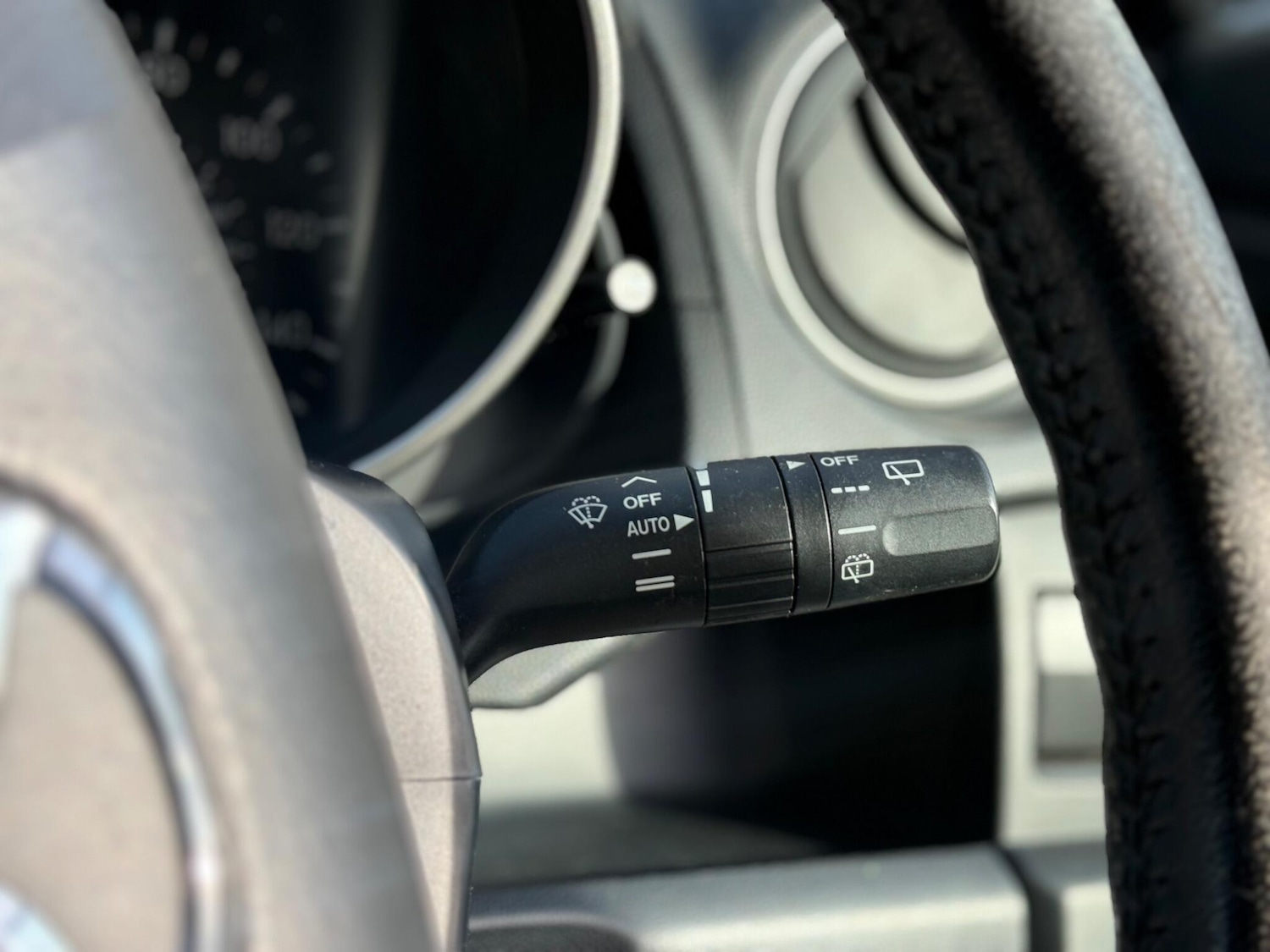 Used Mazda Mazda5 2014 for sale - 77496899: Photo 30