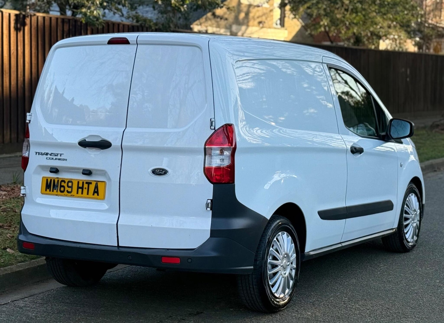 Used Ford Transit Courier 2020 for sale - 77098189: Photo 23