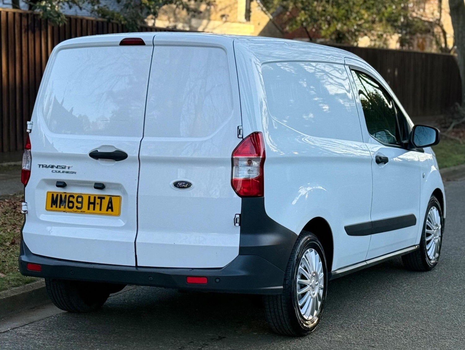 Used Ford Transit Courier 2020 for sale - 77098189: Photo 24