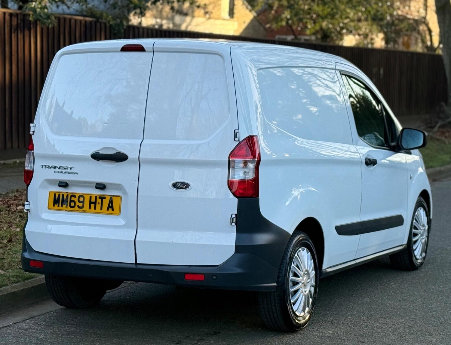 Used Ford Transit Courier 2020 for sale - 77098189: Photo 25