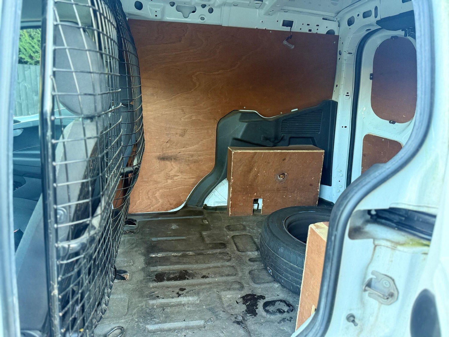 Used Ford Transit Courier 2020 for sale - 77098189: Photo 38