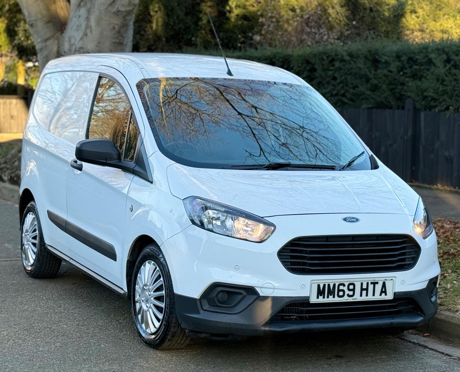 Used Ford Transit Courier 2020 for sale - 77098189: Photo 9