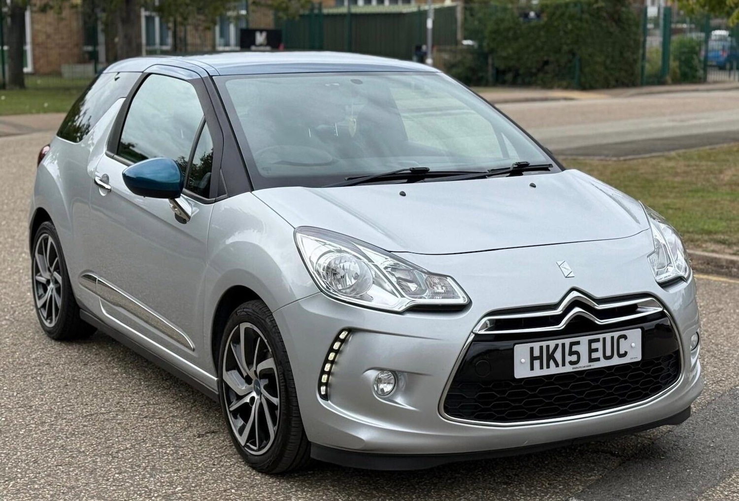 Used DS Automobiles DS 3 2015 for sale - 76549403: Photo 1