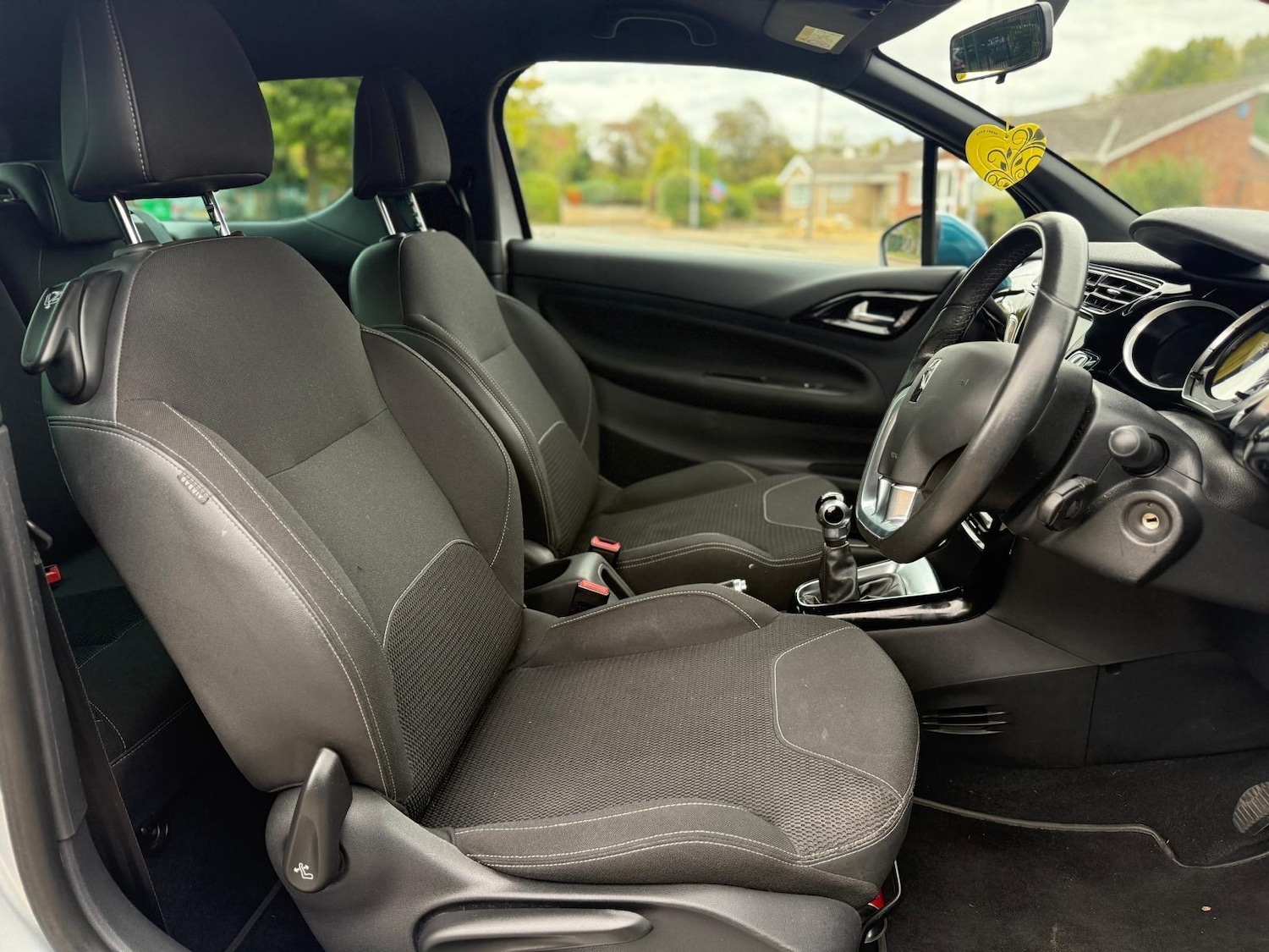 Used DS Automobiles DS 3 2015 for sale - 76549403: Photo 16