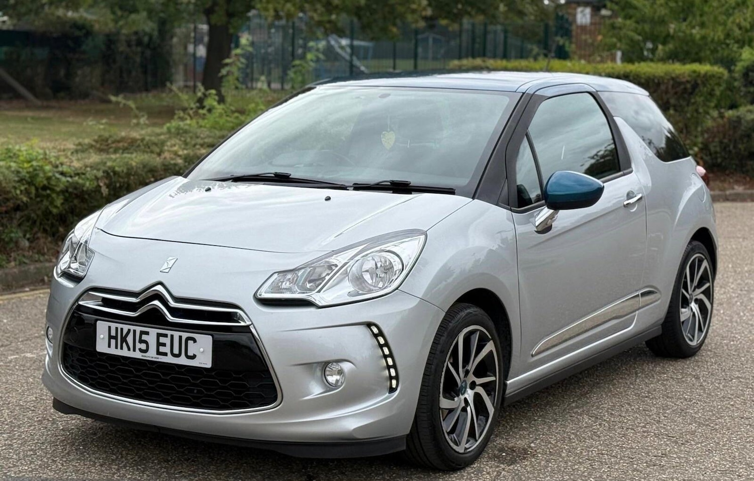 Used DS Automobiles DS 3 2015 for sale - 76549403: Photo 3