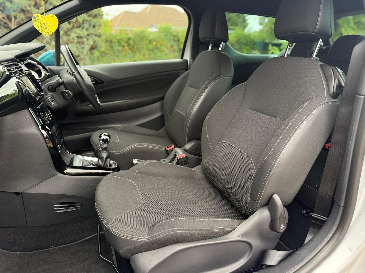 Used DS Automobiles DS 3 2015 for sale - 76549403: Photo 30