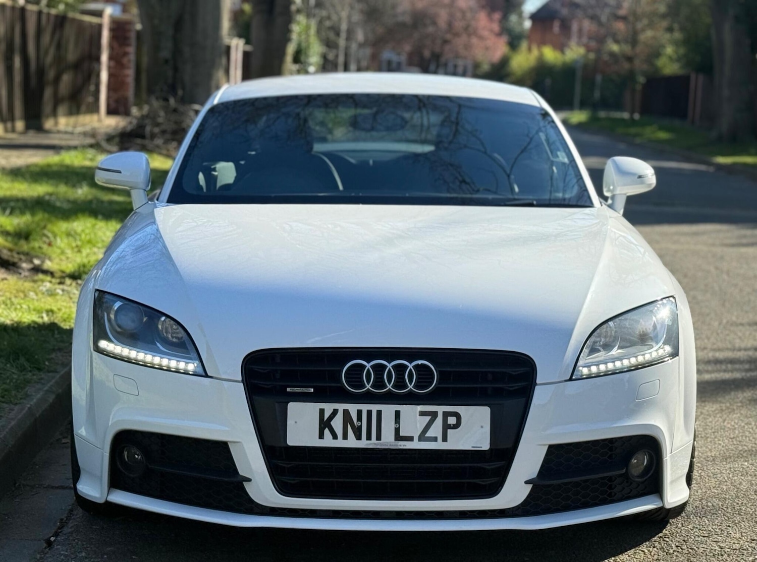 Used Audi TT 2011 for sale - 77977964: Photo 2