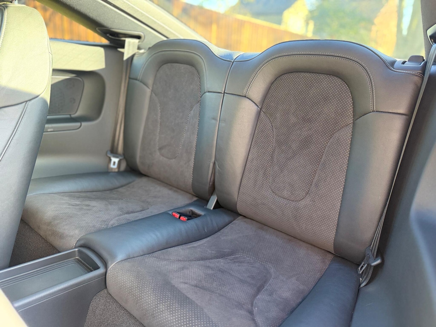 Used Audi TT 2011 for sale - 77977964: Photo 28