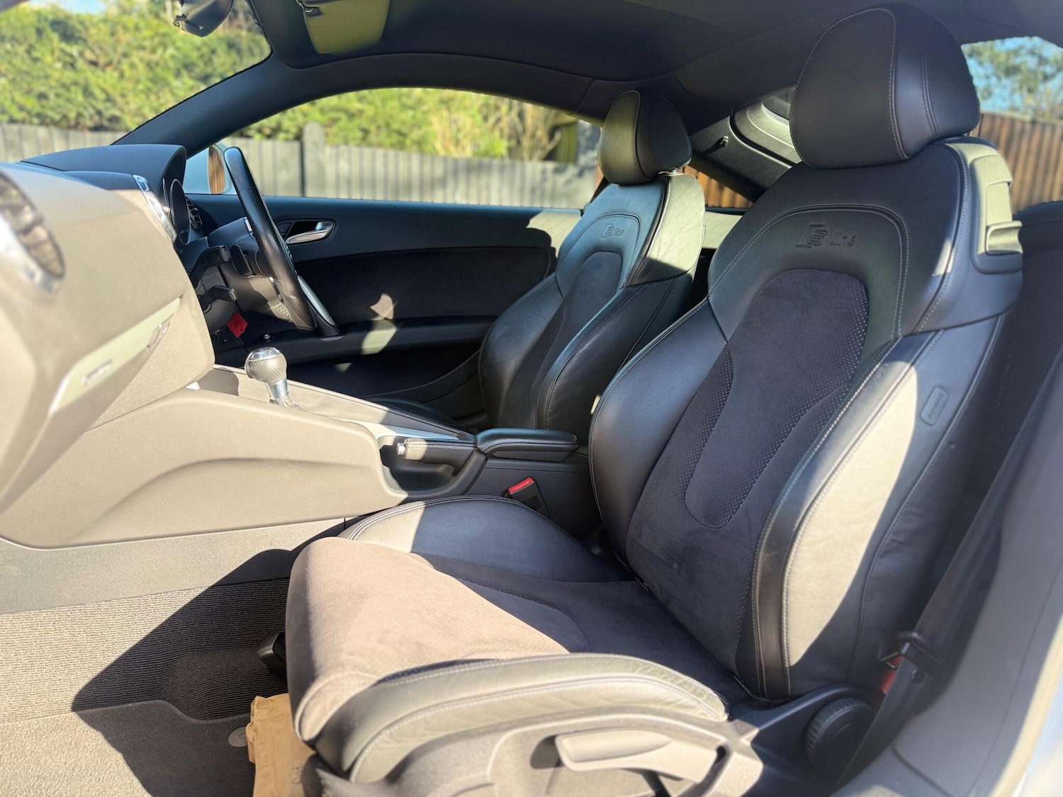 Used Audi TT 2011 for sale - 77977964: Photo 42