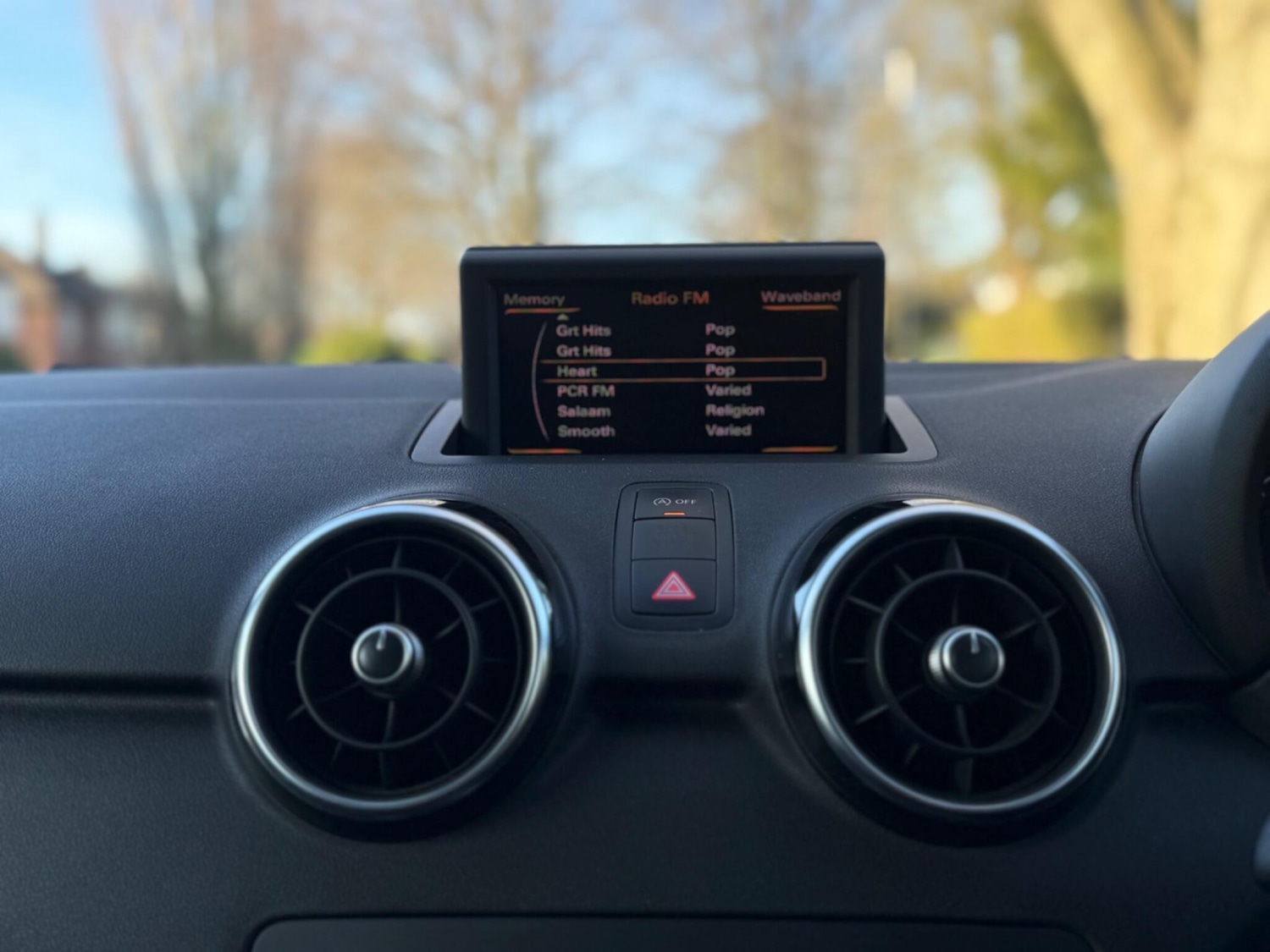 Used Audi A1 2011 for sale - 77958381: Photo 30