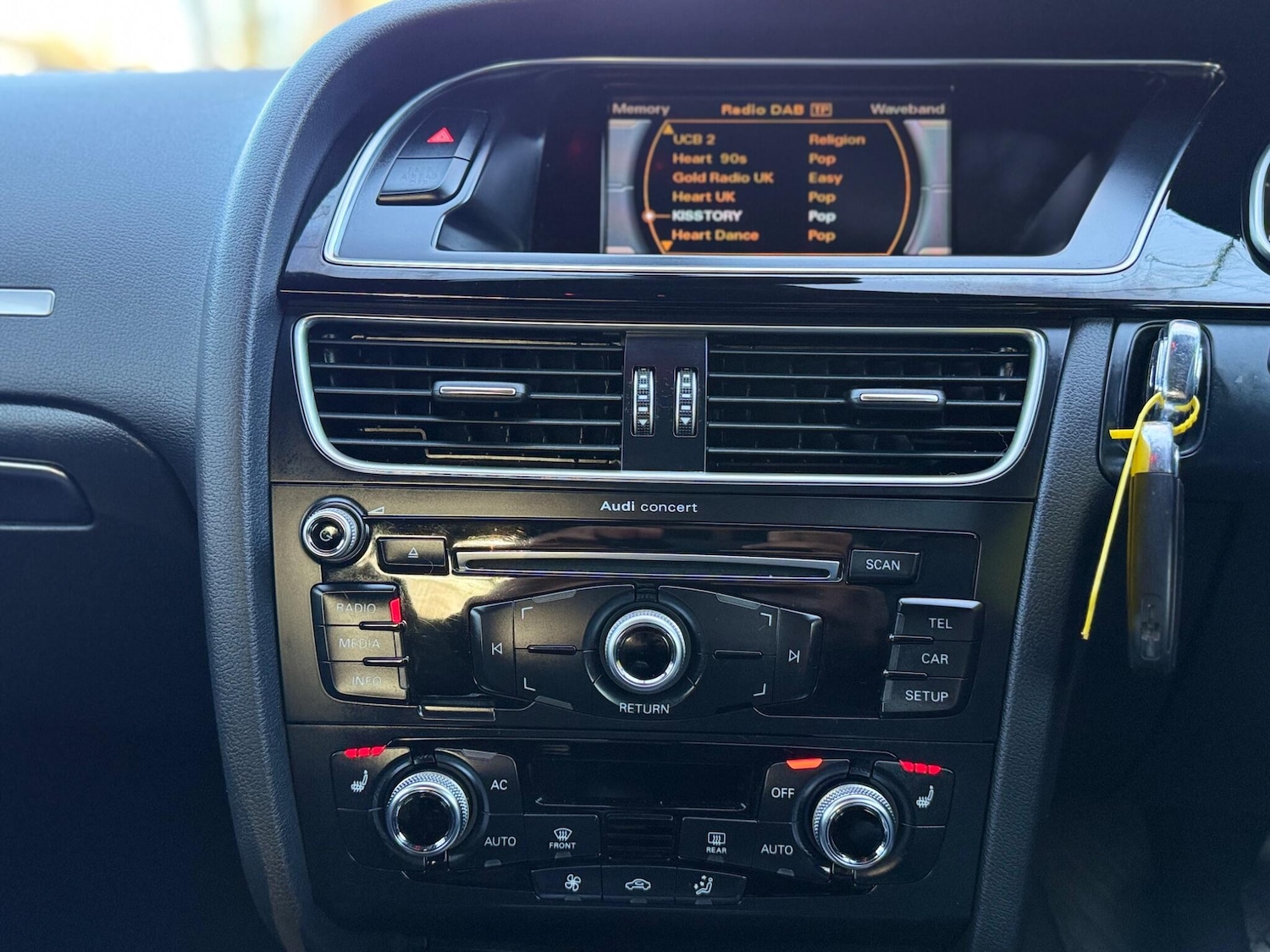 Used Audi A5 2014 for sale - 76898507: Photo 33