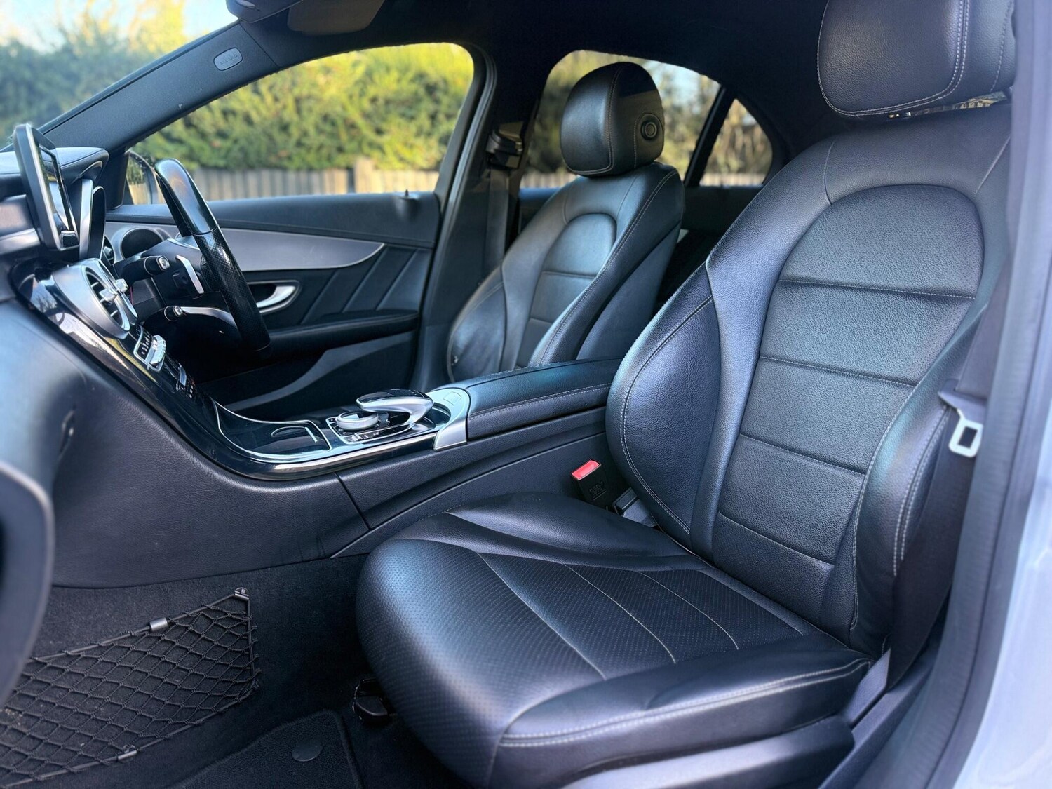 Used Mercedes-Benz C Class 2014 for sale - 76952811: Photo 26