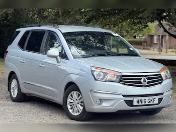 Used Ssangyong Turismo 2016 for sale - 79336687: Photo