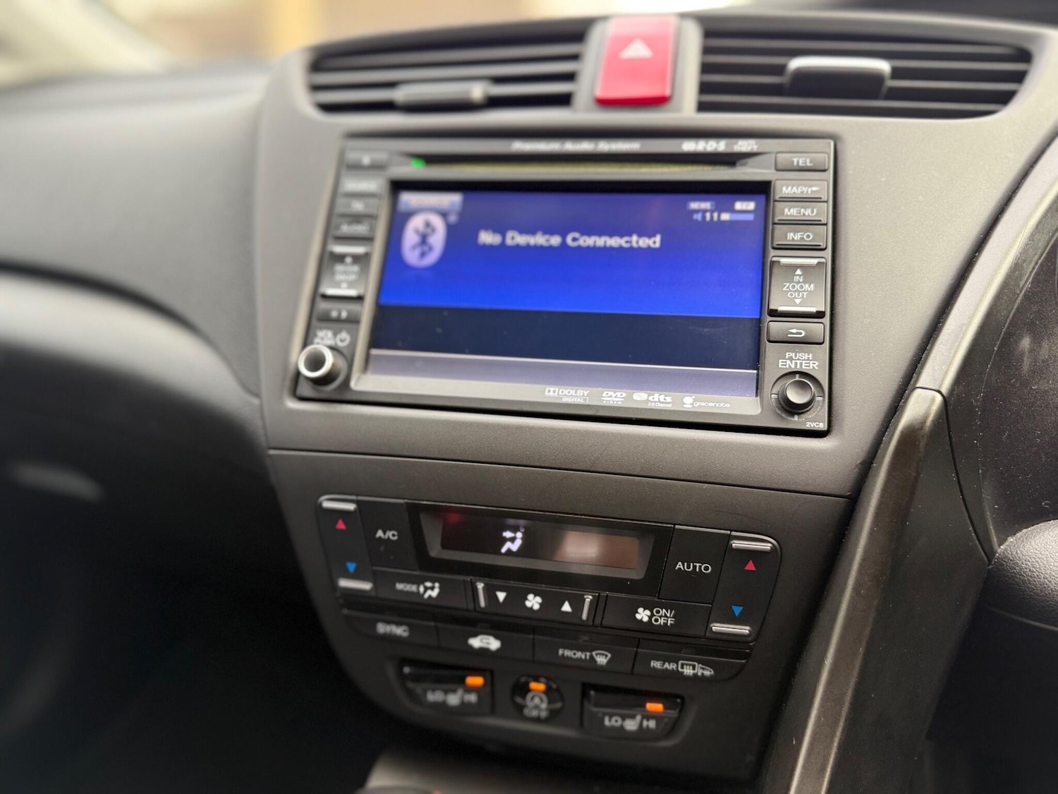 Used Honda Civic 2012 for sale - 76667241: Photo 30