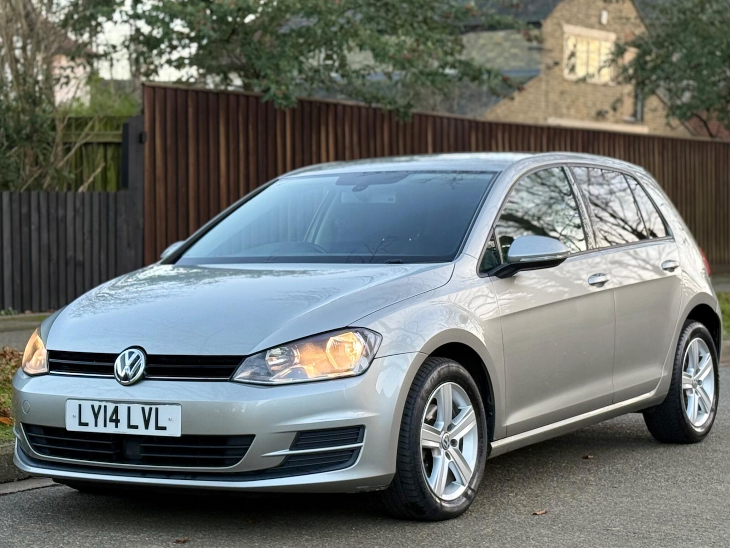 Used Volkswagen Golf 2014 for sale - 76993130: Photo 11
