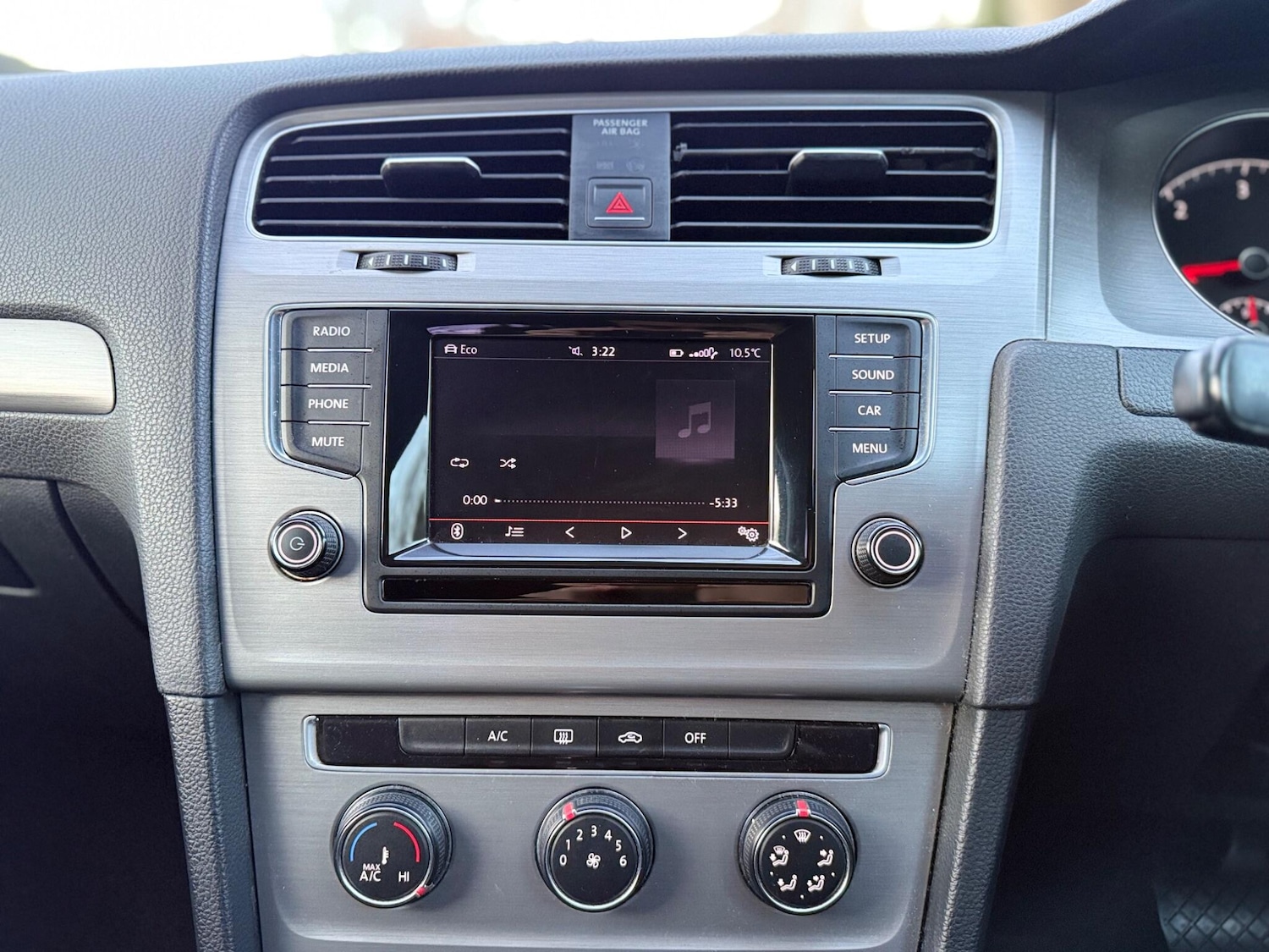 Used Volkswagen Golf 2014 for sale - 76993130: Photo 20