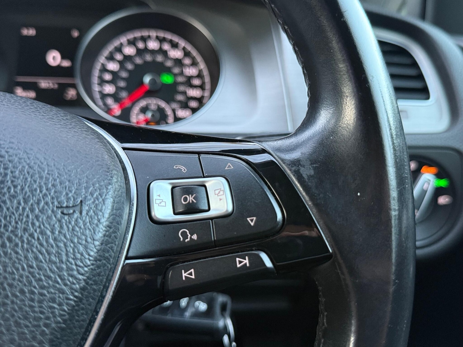 Used Volkswagen Golf 2014 for sale - 76993130: Photo 27