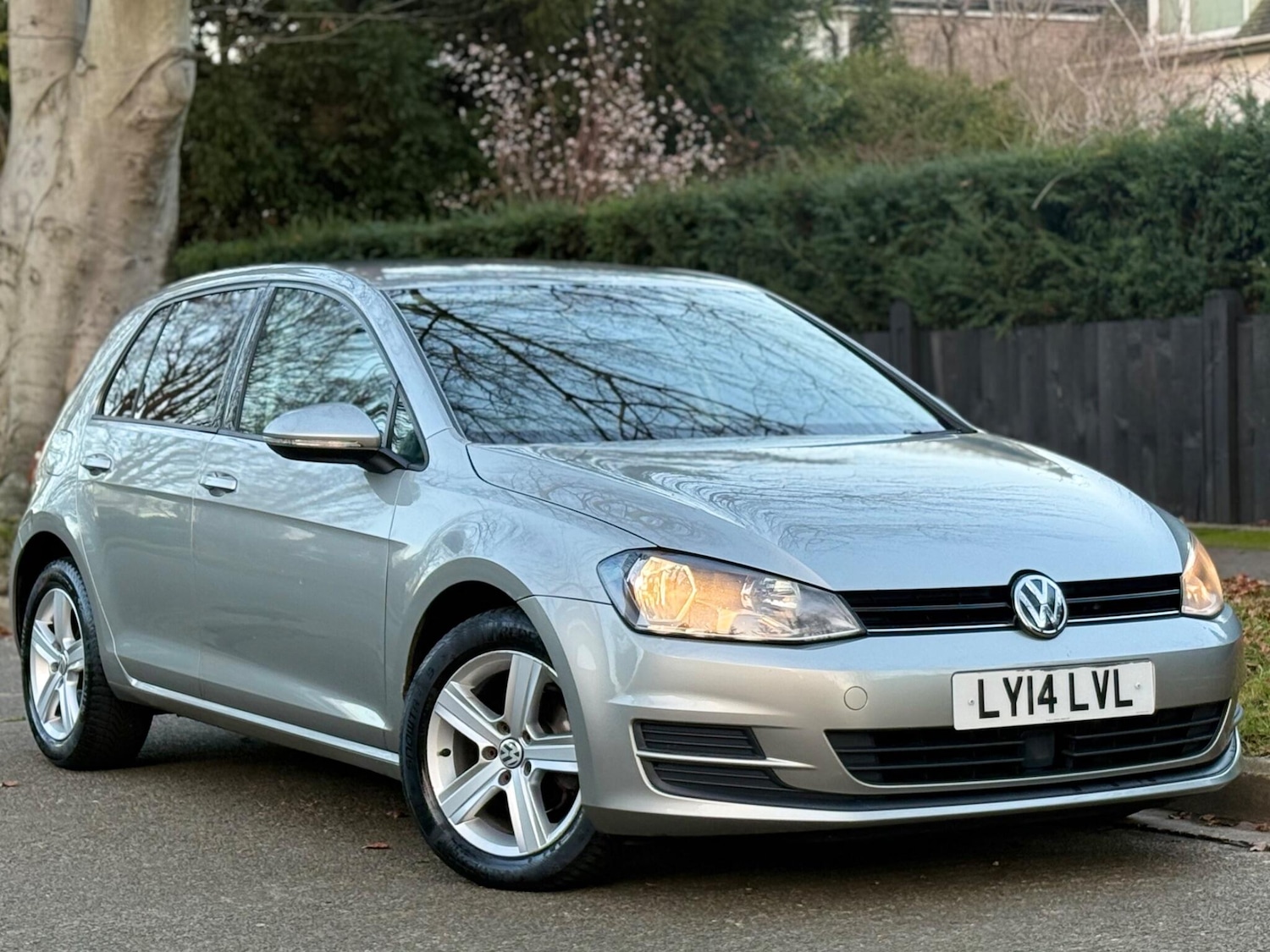Used Volkswagen Golf 2014 for sale - 76993130: Photo 4