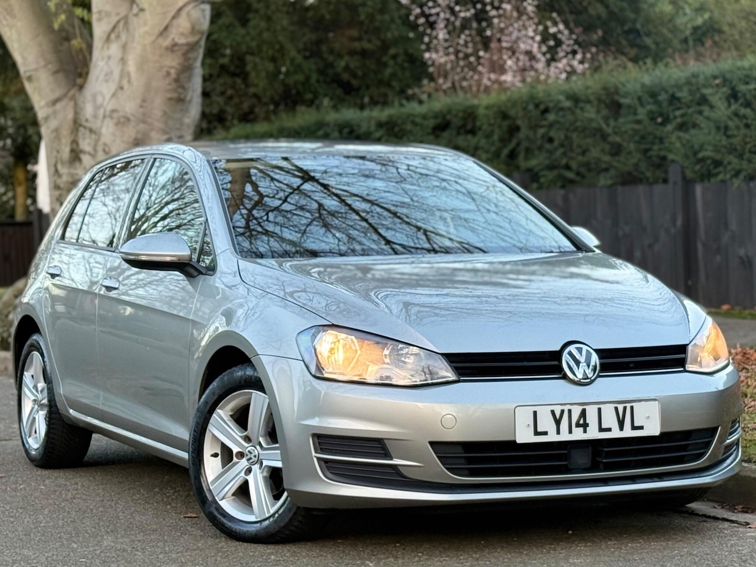 Used Volkswagen Golf 2014 for sale - 76993130: Photo 8