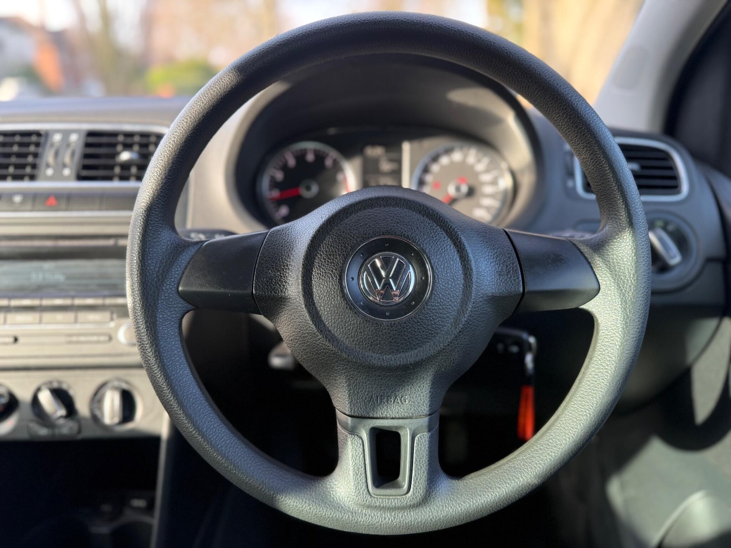 Used Volkswagen Polo 2012 for sale - 77768023: Photo 23