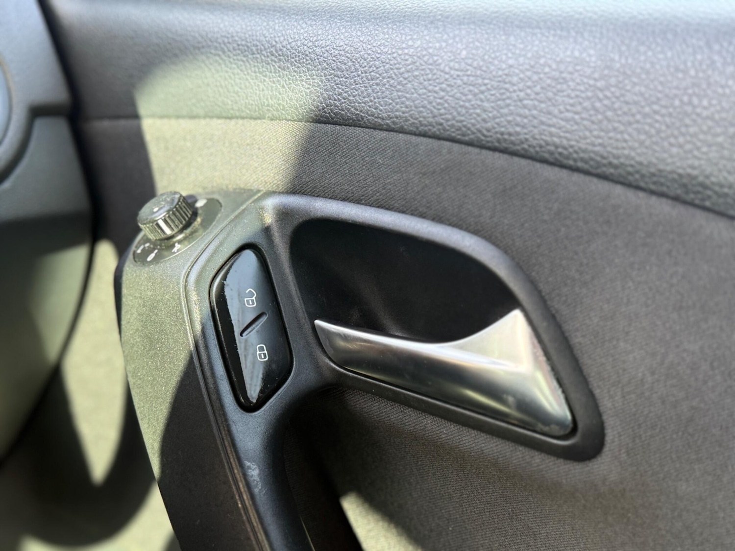 Used Volkswagen Polo 2012 for sale - 77768023: Photo 28