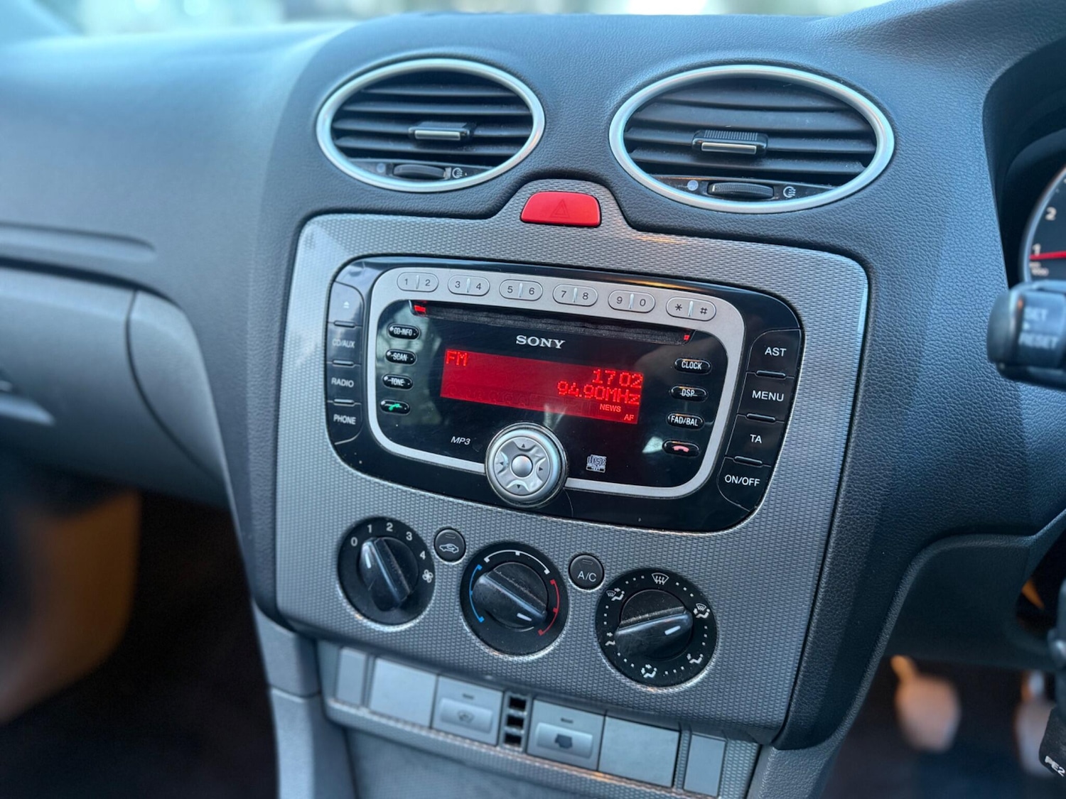 Used Ford Focus 2008 for sale - 77898442: Photo 15