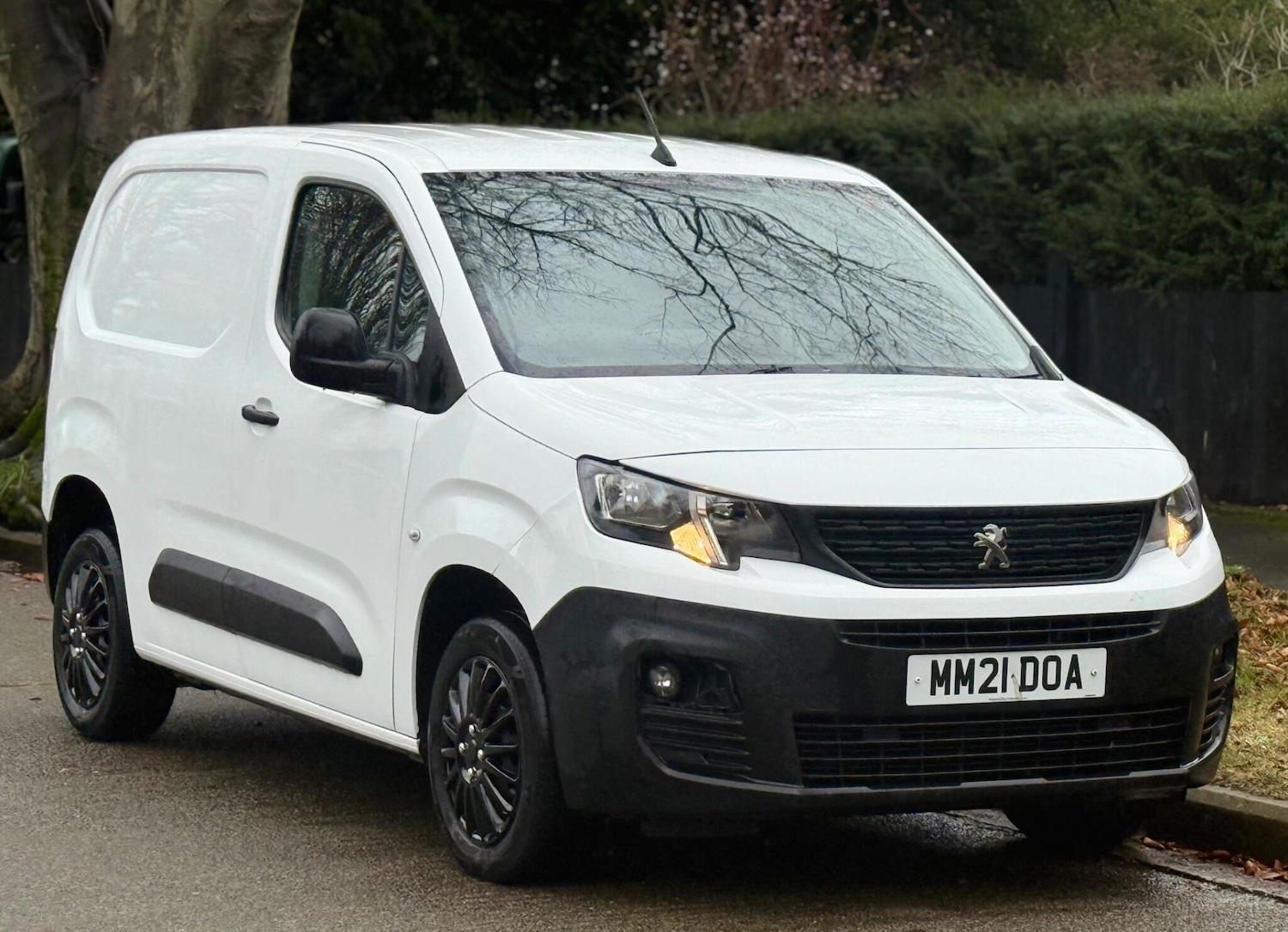 Used Peugeot Partner 2021 for sale - 77242502: Photo 2