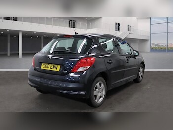 Used Peugeot 207 2010 for sale - 77682846: Photo