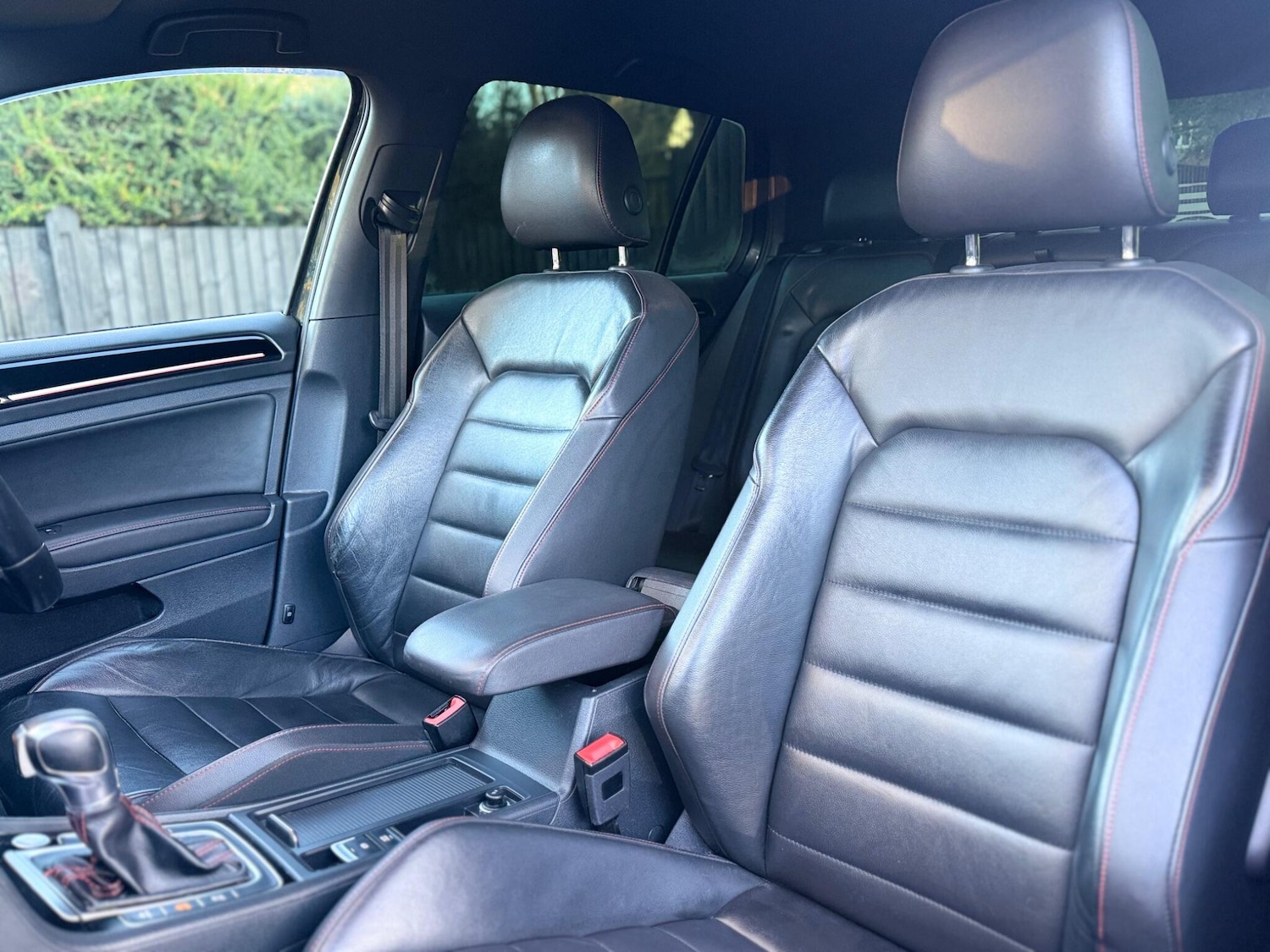 Used Volkswagen Golf 2016 for sale - 76952401: Photo 26