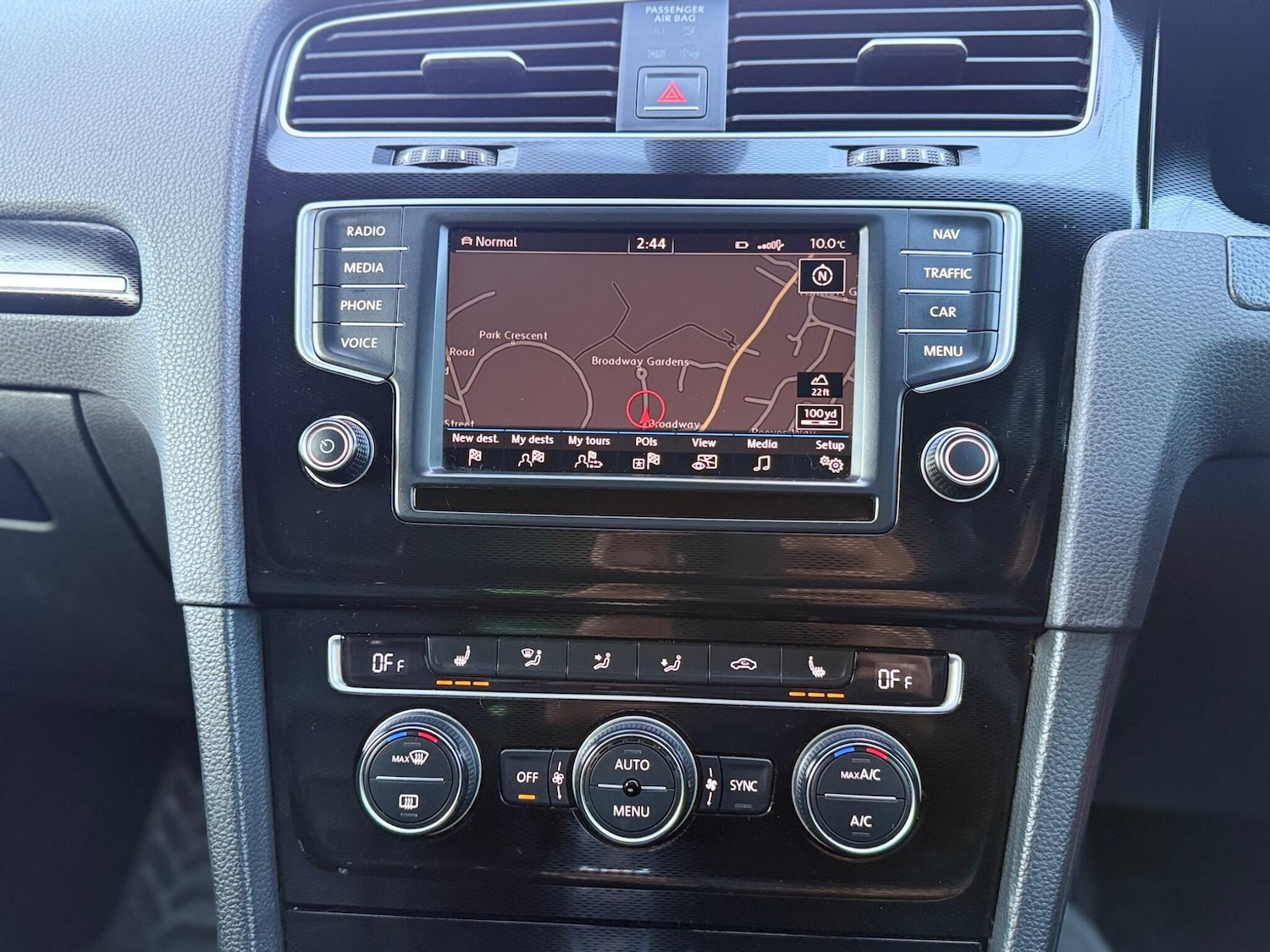 Used Volkswagen Golf 2016 for sale - 76952401: Photo 28