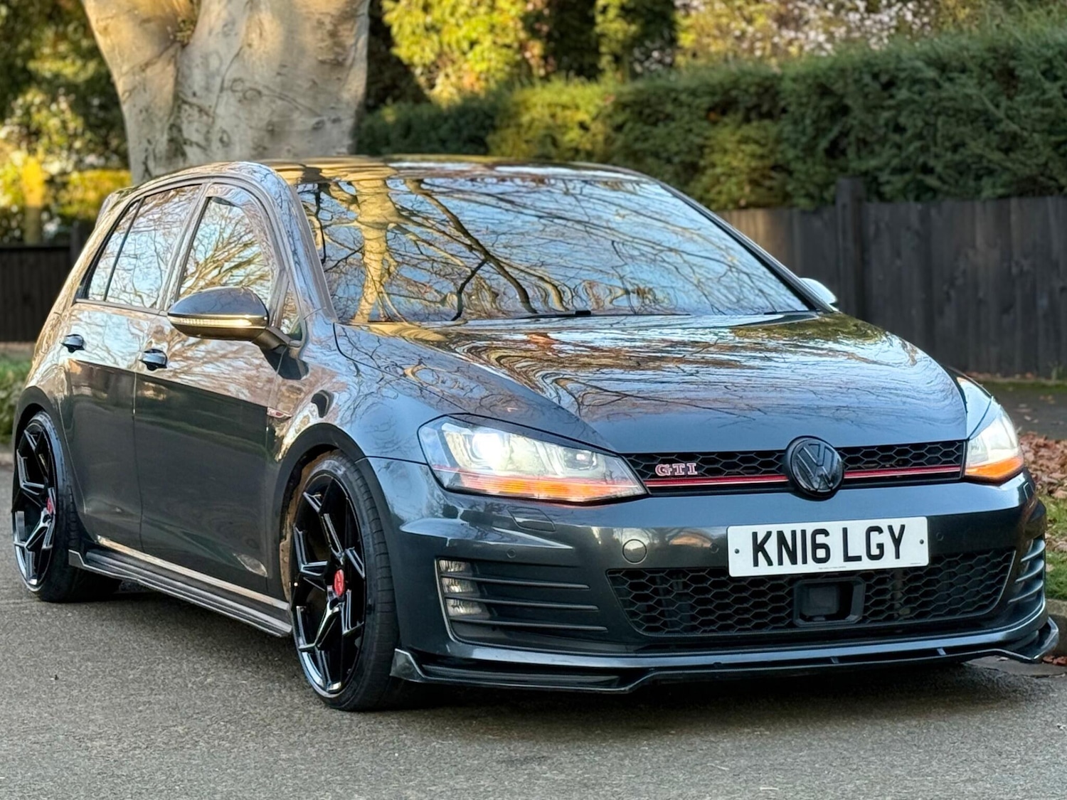 Used Volkswagen Golf 2016 for sale - 76952401: Photo 3