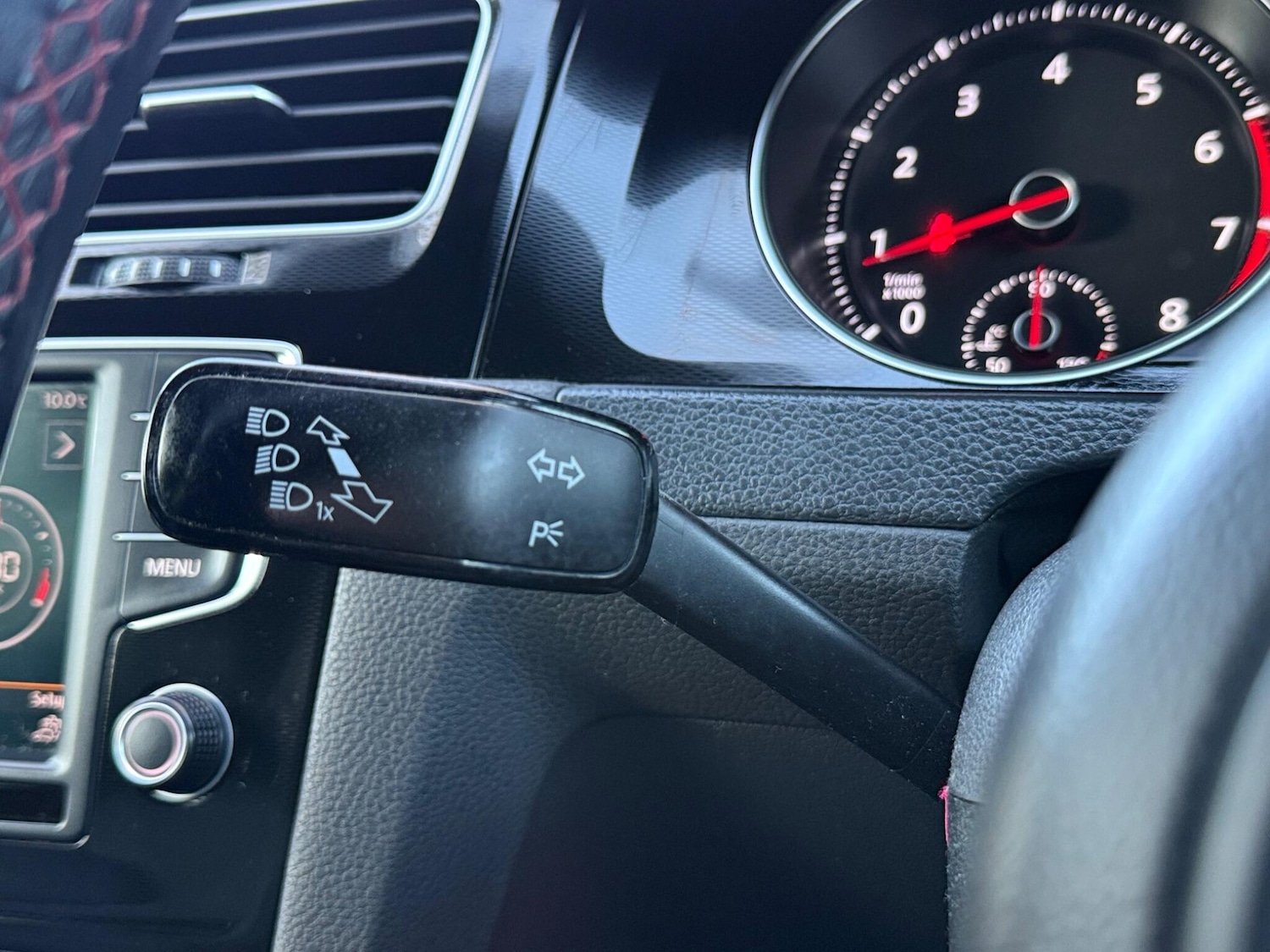 Used Volkswagen Golf 2016 for sale - 76952401: Photo 33