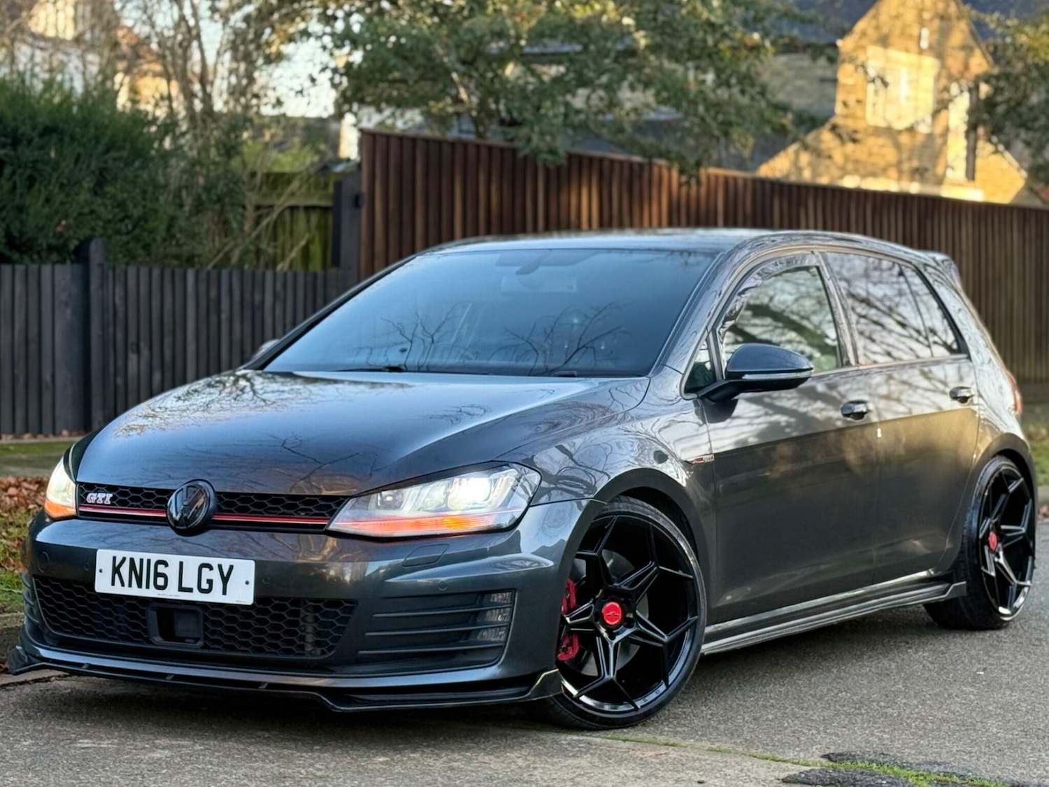 Used Volkswagen Golf 2016 for sale - 76952401: Photo 6