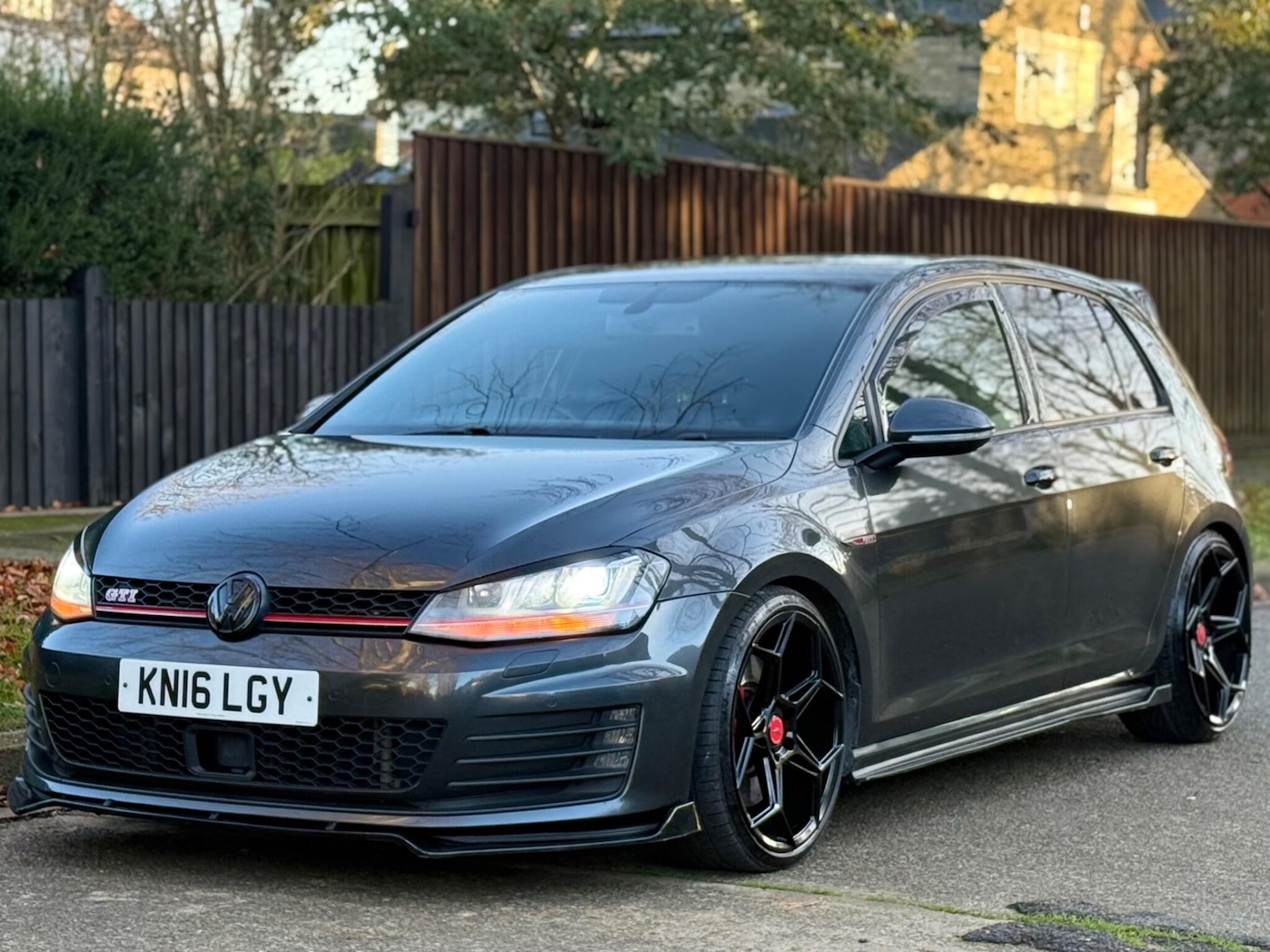 Used Volkswagen Golf 2016 for sale - 76952401: Photo 8