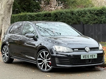 Used Volkswagen Golf 2015 for sale - 76728773: Photo